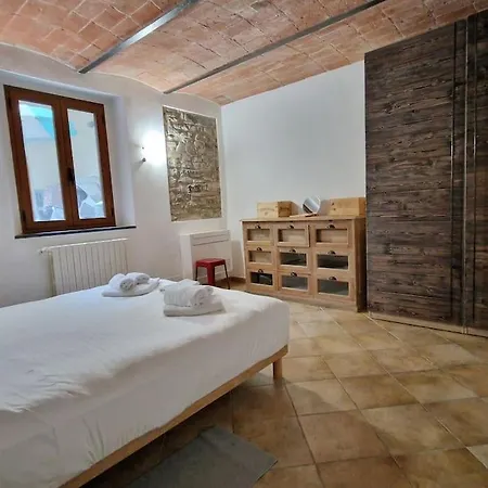 Il Cortile Di Viola アパート *